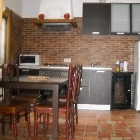 Holiday home Casa Emilia